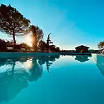 Le Di Lisetta Homes