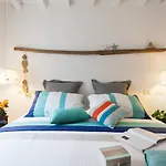 Le Di Lisetta Homes